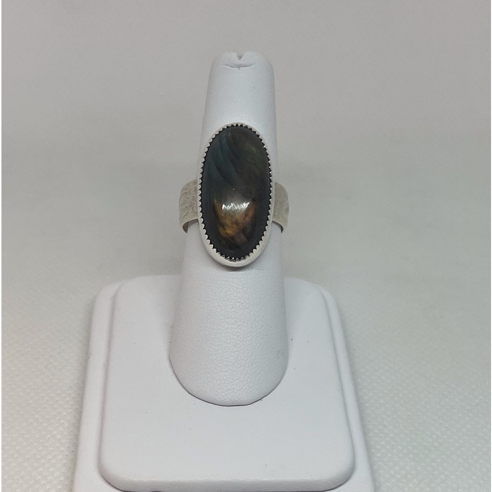 31Ct Labradorite Ring Handmade